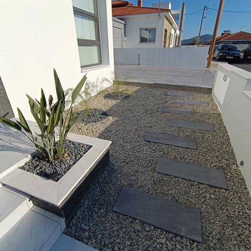 Rectangular garden steps