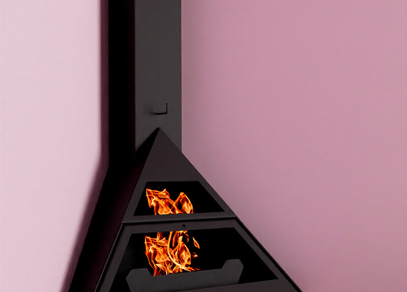 Admeto Wall Mounted Corner