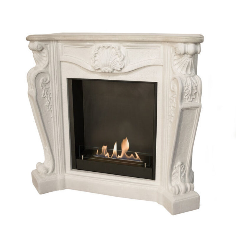 Louis: Classic fireplace